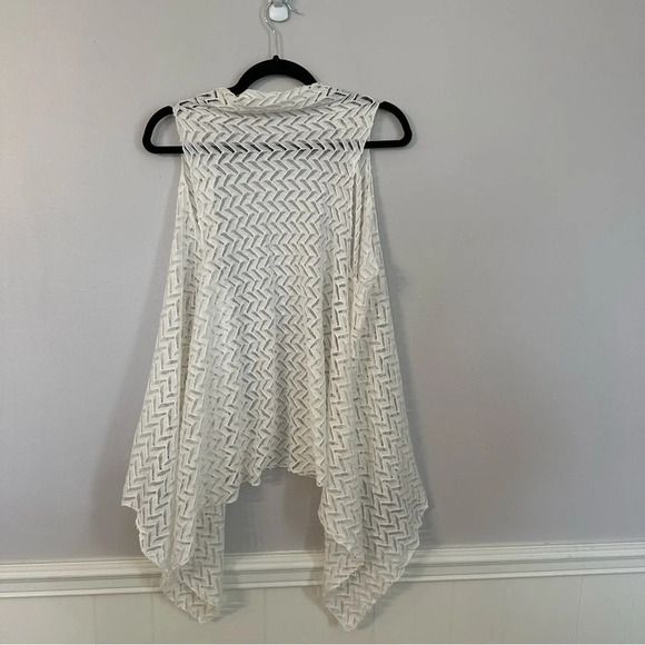 Women’s Cream Sleeveless Asymmetrical Open Draped Front Knit Detail Vest GUC - Picture 5 of 5